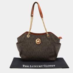 مملوكة مسبقًا MICHAEL Michael Kors Brown Signature Coated Canvas and Leather Jet Set Travel Chain Shoulder Bag
