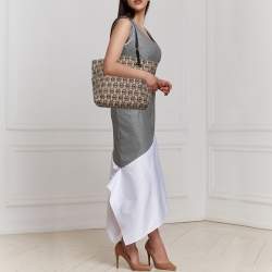 MICHAEL Michael Kors Beige/Black Signature Canvas and Leather Jet Set Tote