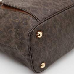 مملوكة مسبقًا حقيبة يد مايكل مايكل كورس جيت سيت جلد و كانفاس مقوى مطبوع نقشة شعار الماركة بيج و بني 