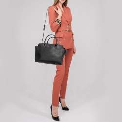 مملوكة مسبقًا حقيبة ساتشل مايكل كورس سيلما جلد بني كبيرة