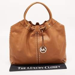 مملوكة مسبقًا MICHAEL Michael Kors Brown Leather Aster Studded Ring Tote