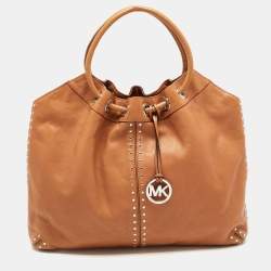 مملوكة مسبقًا MICHAEL Michael Kors Brown Leather Aster Studded Ring Tote