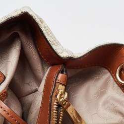 Pre Owned MICHAEL Michael Kors Off White Signature Coated Canvas Cynthia Tote