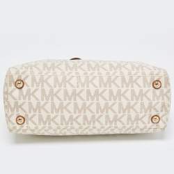 Pre Owned MICHAEL Michael Kors Off White Signature Coated Canvas Cynthia Tote