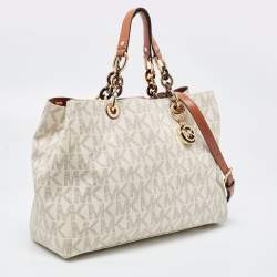 Pre Owned MICHAEL Michael Kors Off White Signature Coated Canvas Cynthia Tote