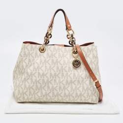 Pre Owned MICHAEL Michael Kors Off White Signature Coated Canvas Cynthia Tote