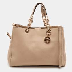 Michael Kors Bags | Michael Kors Jet Set Tote Bags | Color: Pink/White | Size: Os | Annamdel's Closet