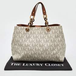 Pre Owned MICHAEL Michael Kors White/Brown Signature Coated Canvas and Leather Medium Cynthia Tote