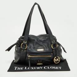 Pre Owned MICHAEL Michael Kors Black Leather Drawstring Shoulder Bag