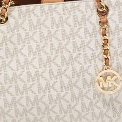 مملوكة مسبقًا MICHAEL Michael Kors Vanilla/Brown Signature Coated Canvas and Leather Tote