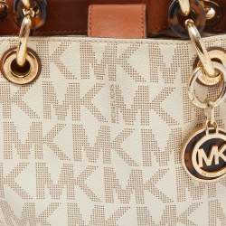 Pre Owned MICHAEL Michael Kors White/Brown Signature Coated and Leather Canvas Cynthia Tote