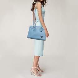 مملوكة مسبقًا MICHAEL Michael Kors Blue Leather Medium East West Dillon Tote