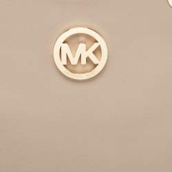 Pre Owned MICHAEL Michael Kors Beige Leather Jet Set Travel Chain Tote