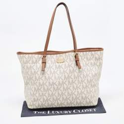 مملوكة مسبقًا MICHAEL Michael Brown/Off White Signature Coated Canvas Large Jet Set Travel Tote