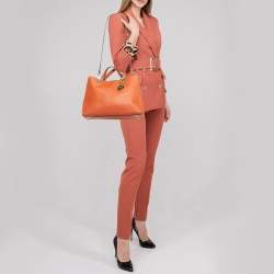 مملوكة مسبقًا حقيبة يد توتس مايكل مايكل كورس سينثيا جلد سافيانو بيج فاتح