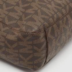Pre Owned MICHAEL Michael Kors Brown Signature Coated Canvas Lilly Hobo