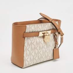 MICHAEL Michael Kors Tan/White Signature Coated Canvas Hamilton Crossbody Bag