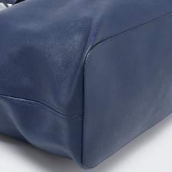 مملوكة مسبقًا حقيبة يد مايكل كورس جيت سيت ترافيل كبيرة جلد أزرق كحلي