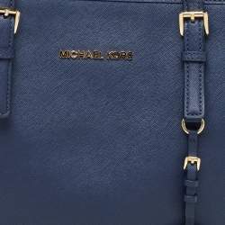مملوكة مسبقًا حقيبة يد مايكل كورس جيت سيت ترافيل كبيرة جلد أزرق كحلي
