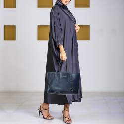 مملوكة مسبقًا حقيبة يد مايكل كورس جيت سيت ترافيل كبيرة جلد أزرق كحلي