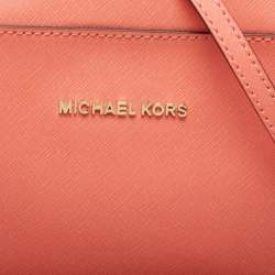 Pre Owned MICHAEL Michael Kors Peach Saffiano Leather Jet Set Camera Crossbody Bag