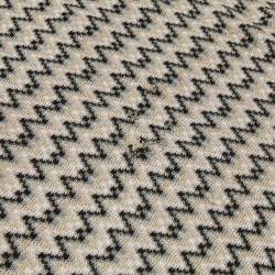Pre Owned Missoni Beige/Black Zig Zag Crochet Scarf 
