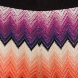 Pre Owned Missoni Multicolor Chevron Pattern Knit Contrast Trim Detail Mini Shorts M