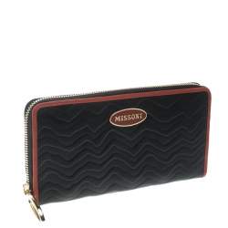 Pre Owned Missoni Black Zigzag Embossed Leather Zip Around Continental Wallet