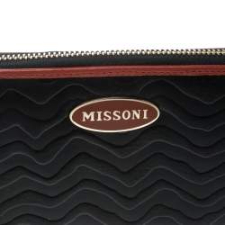 Pre Owned Missoni Black Zigzag Embossed Leather Zip Around Continental Wallet
