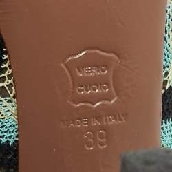 Pre Owned حذاء كعب عالي ميزوني قماش تريكو نمط متعدد الألوان مقاس 38