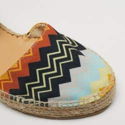 مملوكة مسبقًا صندل ميزوني قماش كتان متنوع الألوان بلف حول الكاحل نعل مرتفع مقاس 38