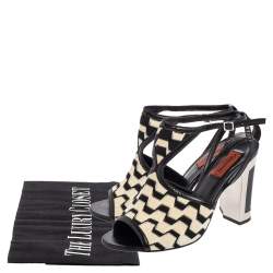 Pre Owned Missoni Cream/Black Knit Fabric and Leather Open-Toe Ankle Strap Sandals Size 39