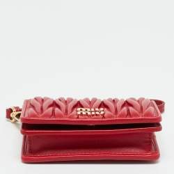 Pre Owned Miu Miu Red Matelassé Leather Wristlet Compact Wallet