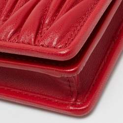 Pre Owned Miu Miu Red Matelassé Leather Wristlet Compact Wallet
