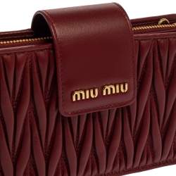 Pre Owned Miu Miu Red Matelasse Leather Phone Bag