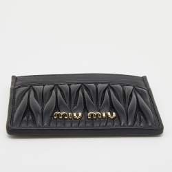Pre Owned Miu Miu Black Matelassé Leather Card Holder