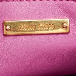Pre Owned Miu Miu Pink Matelassé Leather Wristlet Clutch