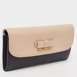 Miu Miu Black/Beige Leather Bow Flap Continental Wallet