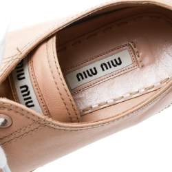 مملوكة مسبقًا حذاء رياضي ميو ميو نعل سميك إسبادريل وردي فاتح مقاس 40