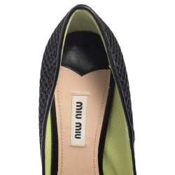 Pre Owned Miu Miu Black/Green Mesh And Fabric Pointed Toe Pumps Size 37.5