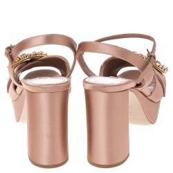 Pre Owned صندل ميو ميو ساتان بيج مزخرف نعل سميك كعب سميك مقاس 38