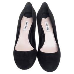 Pre Owned حذاء كعب عالي ميو ميو كعب عريض كريستال سويدي أسود مقاس 38.5