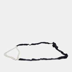 مملوكة مسبقًا قلادة ميو ميو مرصعة بالكريستال