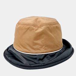 Pre Owned قبعة ميو ميو بتصميم تقني