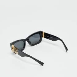 مملوكة مسبقًا Miu Miu Black SMU 09W Frame Cat Eye Sunglasses