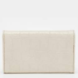Pre Owned Miu Miu Cream Croc Embossed Leather Case Key Holder