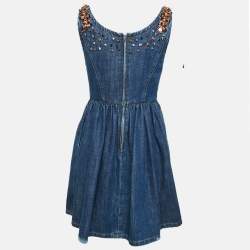 Pre Owned فستان ميو ميو ميني بلا أكمام دنيم مزخرف أزرق مقاس صغير