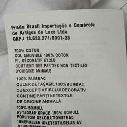 مملوكة مسبقًا تي شيرت ميو ميو أبيض قطن شعار مطرز طوق بحار مقاس كبير (كبير)