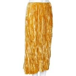 Pre Owned تنورة ميو ميو قطيفة ذهبي مقاس متوسط - ميديوم