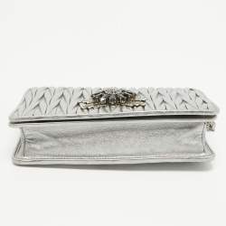 Miu Miu Metallic Grey Matelassé Leather Crystals Embellished Chain Clutch